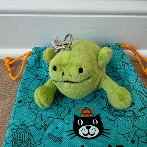 Jellycat Ricky Rain Frog Plush Keychain Charm with dust bag - Picture 3 of 7